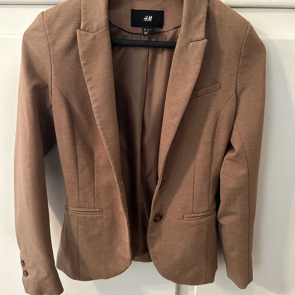 H&M Women's Tan Suit Jacket